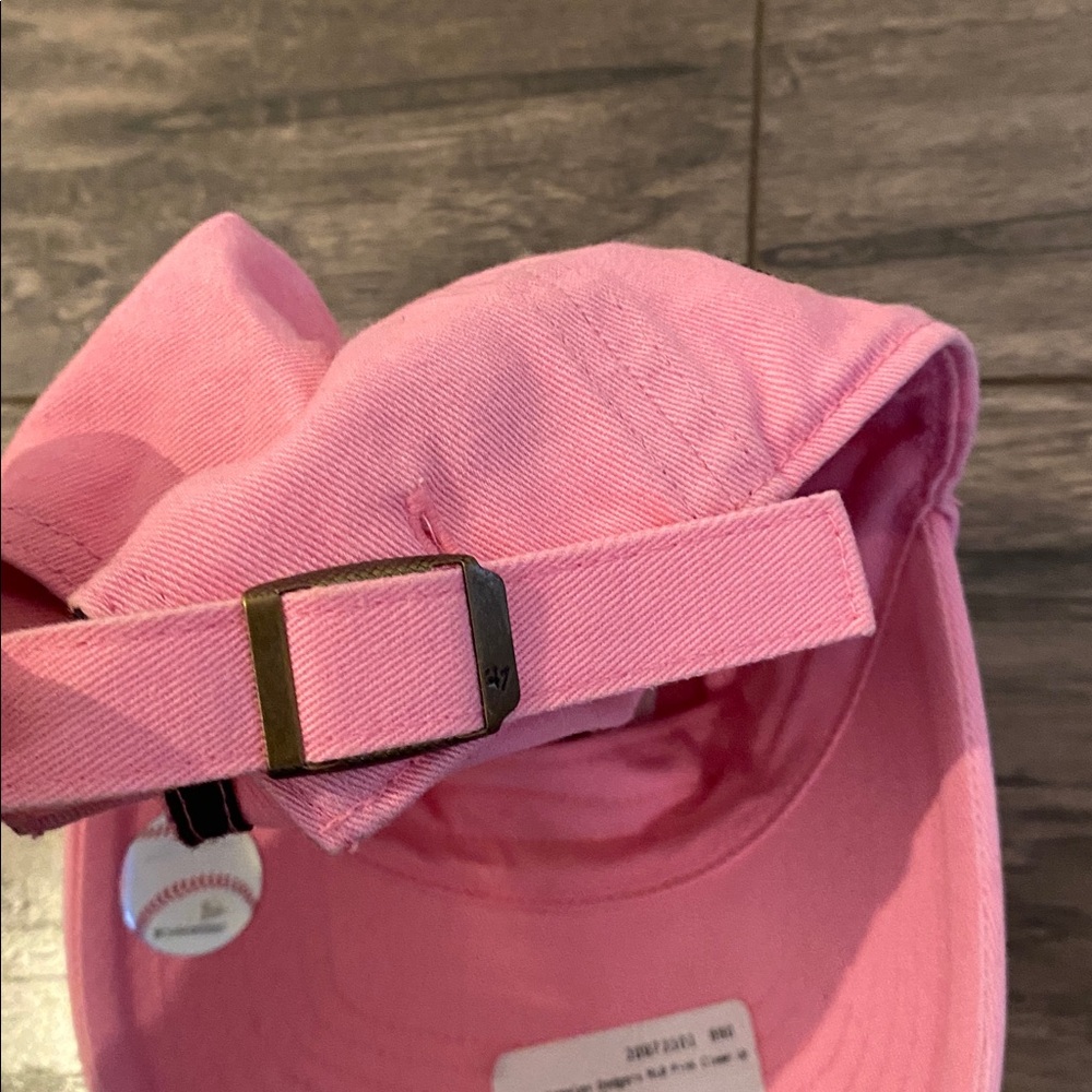 47 Pink LA Dodgers Clean Up Adjustable Cap - Picture 4 of 8